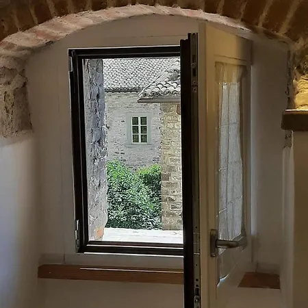 Gattapone 9 Apartment Gubbio