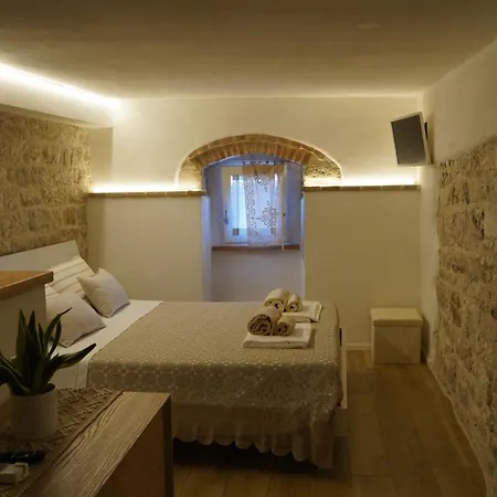 Apartment Gattapone 9 *